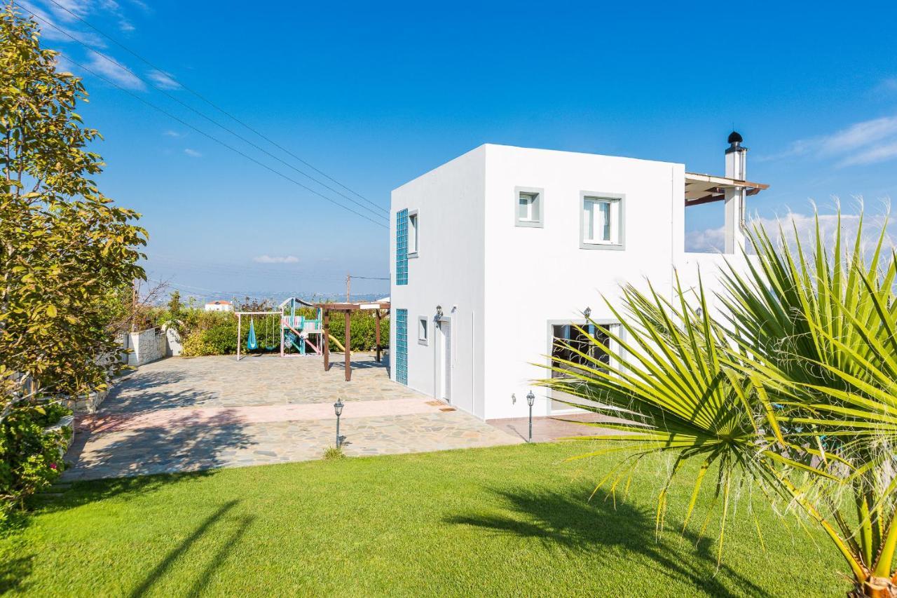 Ekaterini Vip Villa Plaka  Exterior photo