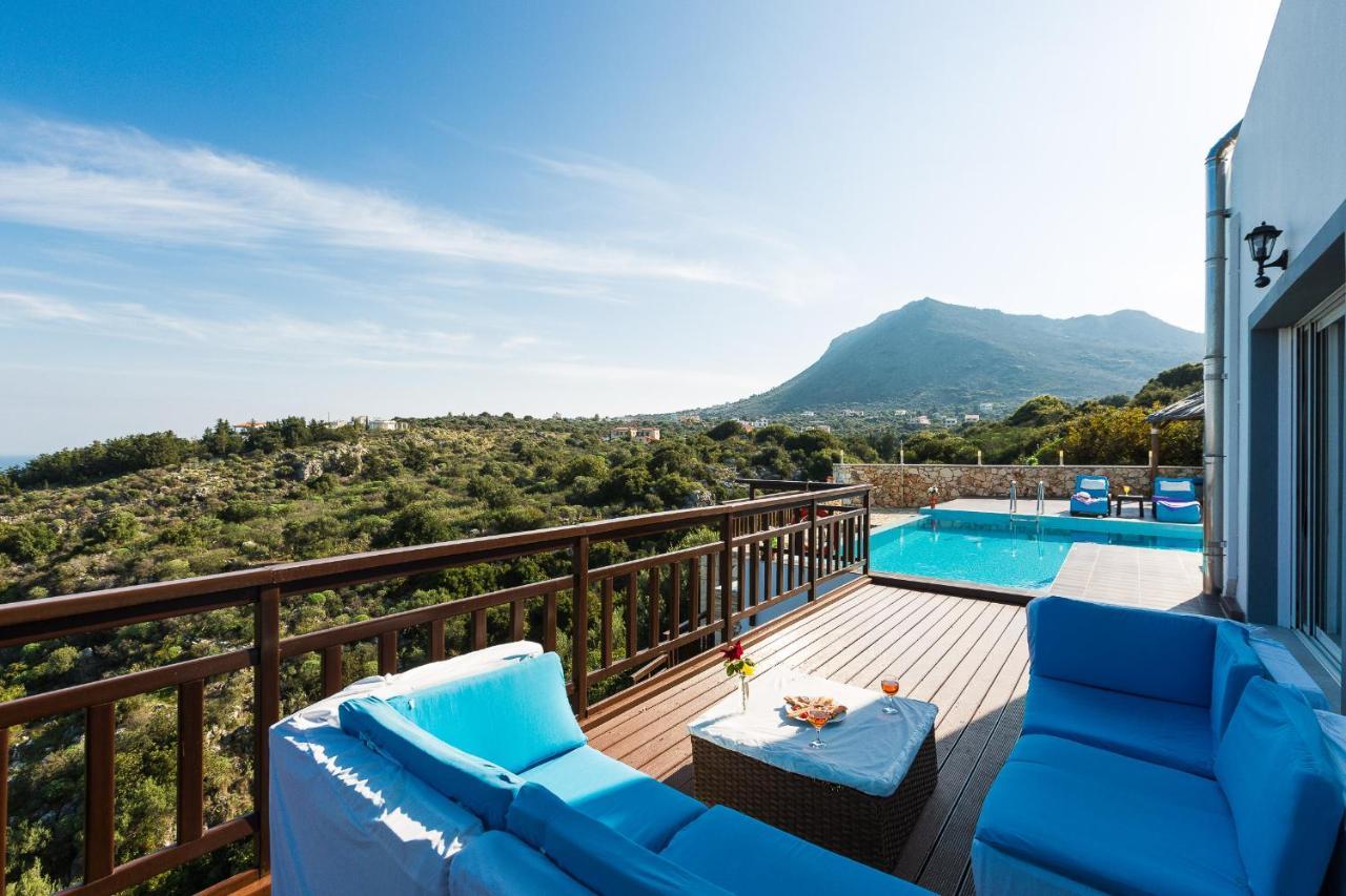 Ekaterini Vip Villa Plaka  Exterior photo