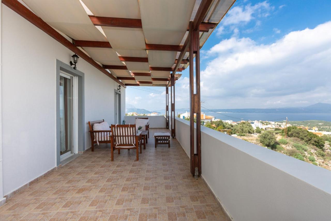 Ekaterini Vip Villa Plaka  Exterior photo