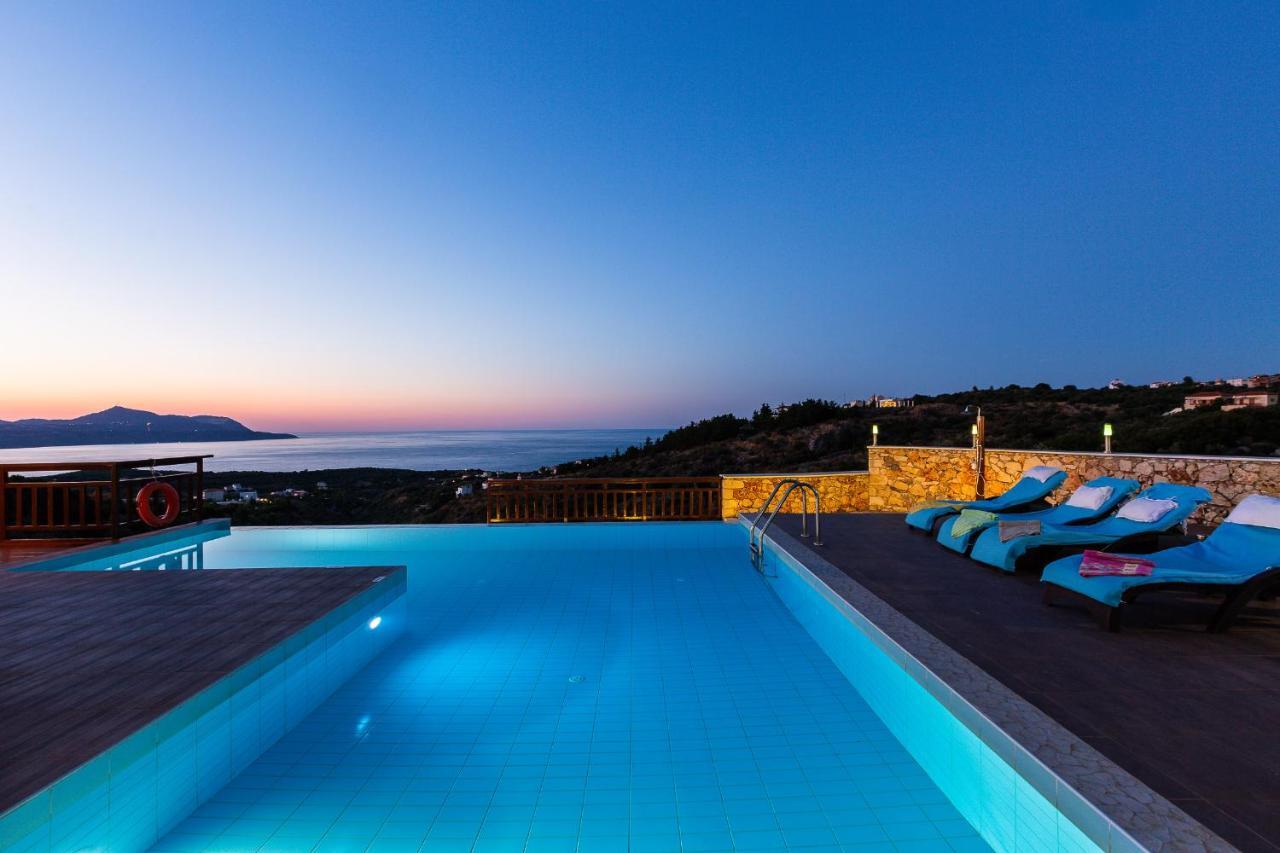 Ekaterini Vip Villa Plaka  Exterior photo